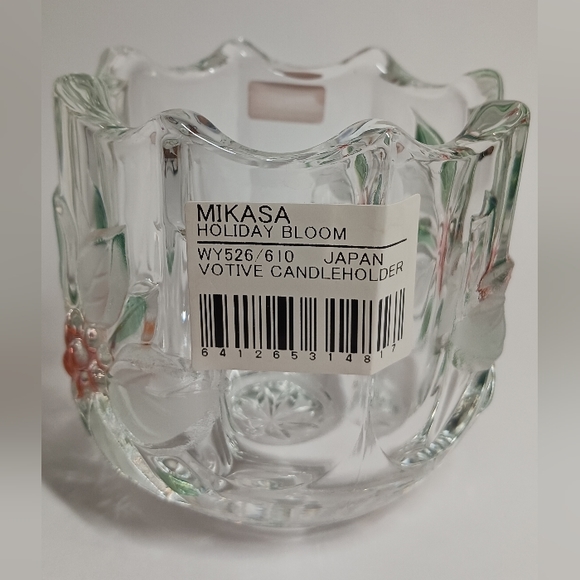 Mikasa Holiday Bloom Candleholder - Picture 5 of 6